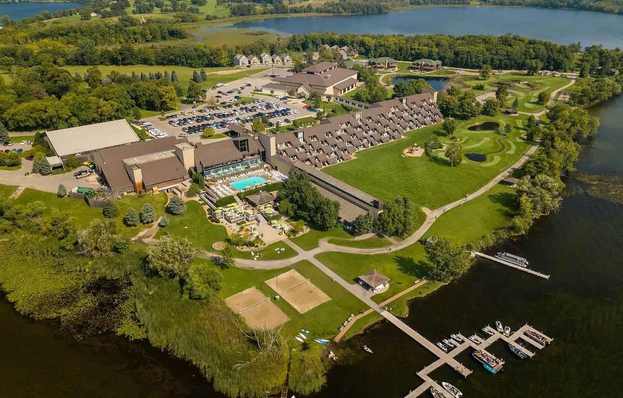 Arrowwood Resort Hotel And Conference Center - Александрия Екстериор снимка