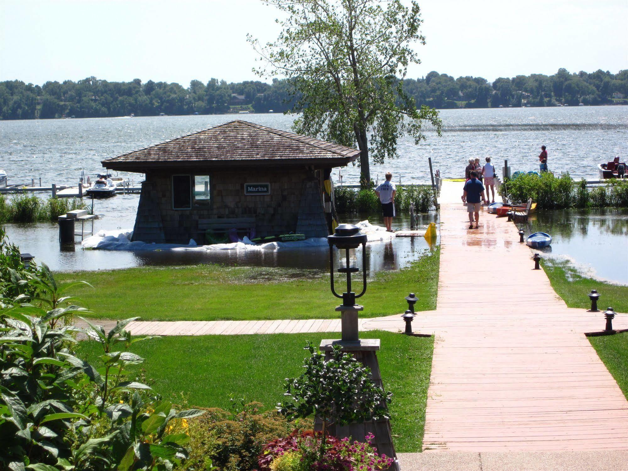 Arrowwood Resort Hotel And Conference Center - Александрия Екстериор снимка